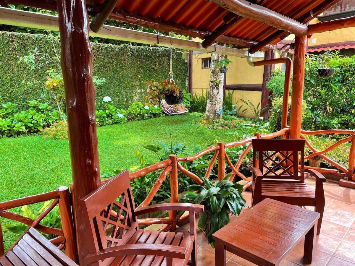 Casa Heidi, Apanecaヴィラ エクステリア 写真