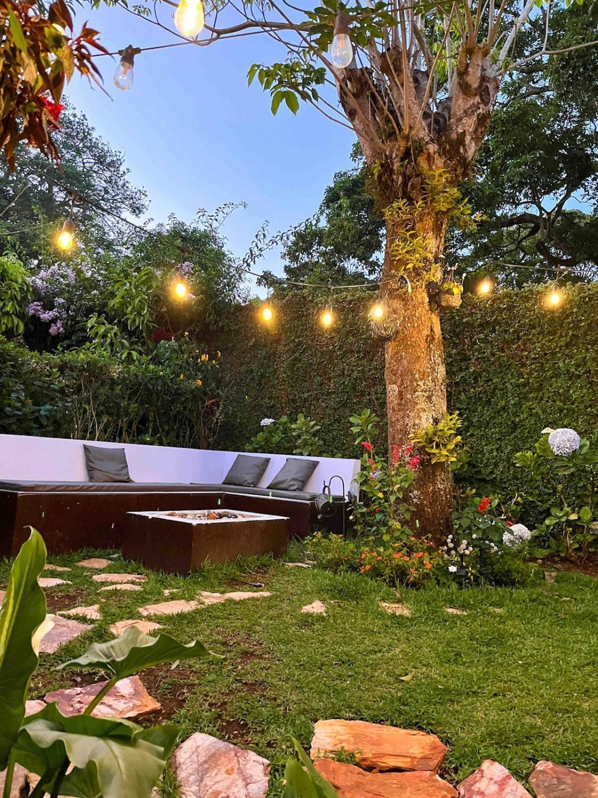 Casa Heidi, Apanecaヴィラ エクステリア 写真